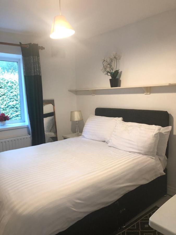 Private Room To Rent Midleton Exterior foto